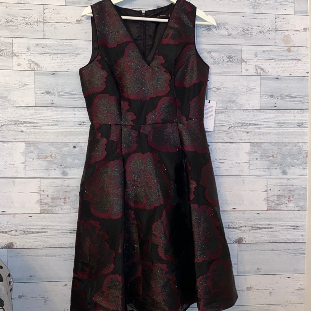 Ivanka Trump Dress NWT Size 6